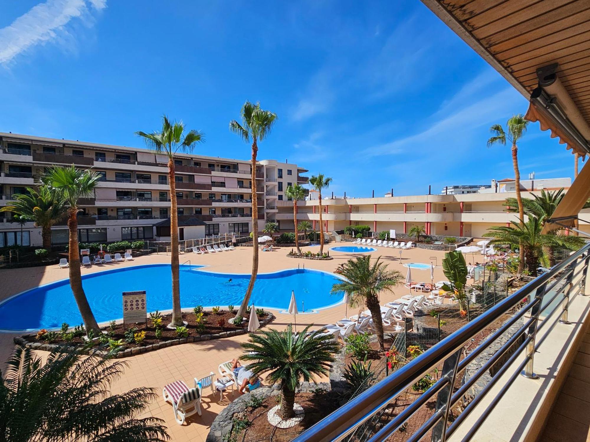 Ocean Breeze Apartment *